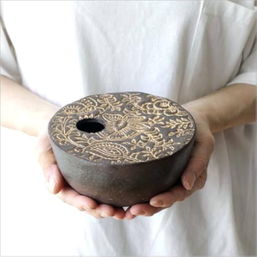 信楽焼 六角形 花器 焼き物 一輪挿し フラワーベース 和モダン Amazon.co.jp: 花瓶 一輪挿し おしゃれ 花器 和風 信楽焼 和陶器